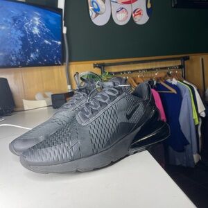 Nike Air Max 270 'Triple Black' Men's Size 10 [AH8050-005]